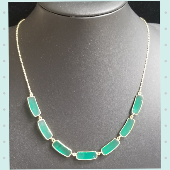 14KT GOLD PLATED GREEN ONYX NECKLACE - Picture 3 of 4